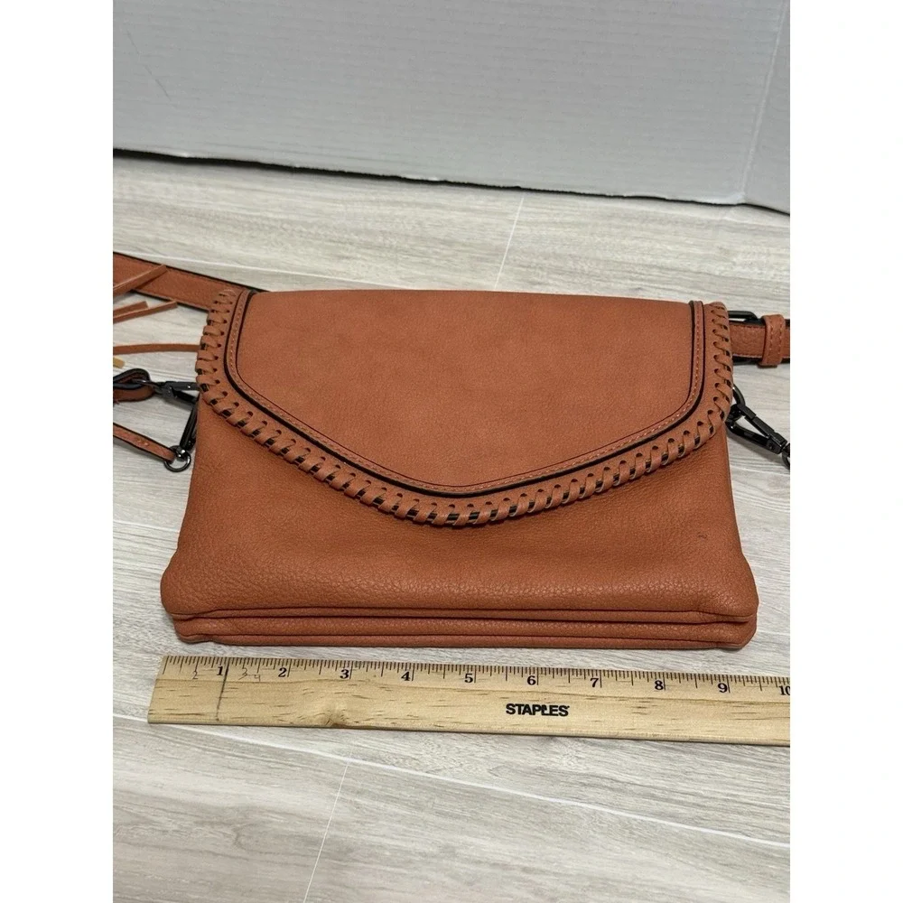 Jen & Co Sloane‎ Flapover Crossbody with Tassel